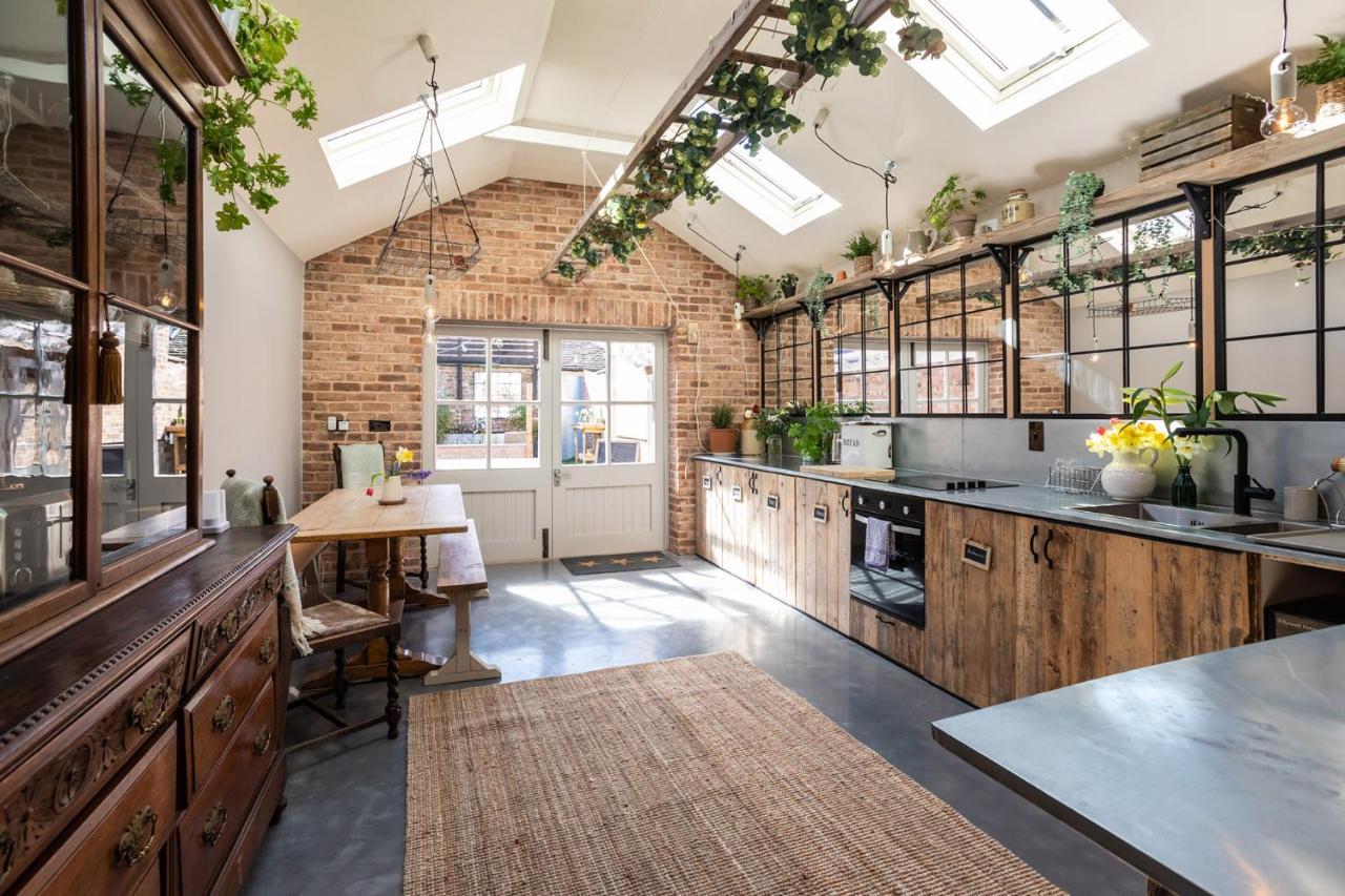 The Walled Garden At Cheshire Boutique Bathhouse Nantwich Dış mekan fotoğraf